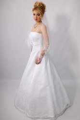 Свадебное платье фасон А-силуэт,  ткань  кружево.