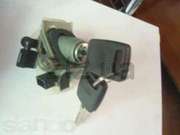 Личинка замка багажника AUDI A4