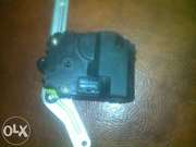 B40073-0570 Моторчик заслонки печки для KIA CERATO