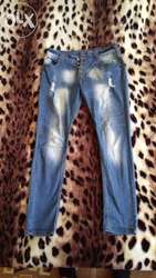 Джинсы новые