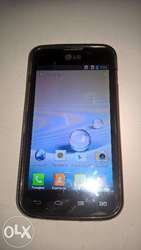 Продам смартфон LG Optimus L5II Dual E455