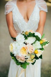 Украшение свадьбы цветами и декором