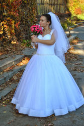 Очень красивое свадебное платье р. 46-52
