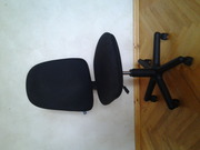 Продам стул офисный