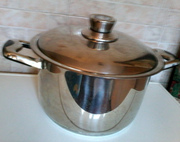 Продам кастрюлю из нержавеющей стали MEIS( Швейцария)