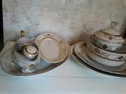 Продам столовый фарфоровый сервиз на 6 персон