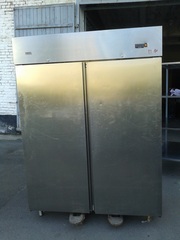Продам холодильный шкаф на 1400 л Zanussi бу