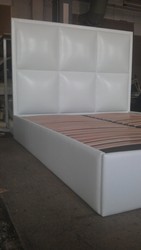 Двух спальная кровать 1600x2000  новая есть в наличии