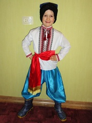 Прокат костюма Українця на 4-6 років