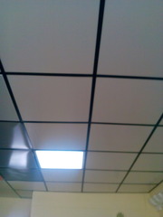 Подвесные потолки из алюминия.