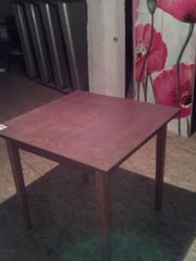 Продам столы деревянные бу для кафе