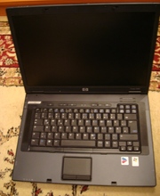 Красивый элегантный ноутбук HP Compaq nx8220
