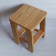 Табуретки из ольхи 300грн