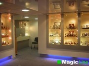 торговые витрины,  торговые прилавки и стеллажи на заказ