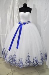 Распродажа! Свадебные платья в наличии,  прокат и продажа,  Киев,  модели 2016