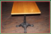 Стол деревянный квадратный с чугунным подстольем б/у