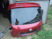 Nissan Juke 13г. Крышка багажника в сборе