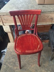 Продам ирландские стулья без ручек бу