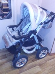 Срочно продам коляску