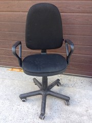 Кресла офисные