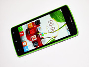 Смартфон  Samsung (4.6,  2 ядра,  Android 4,  4Гб,  камера 5МП,  Green)