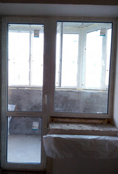 балконная дверь с окном