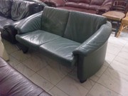 №0744.Диван двойка зеленый кожаный бу из Голландии.