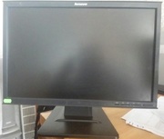 Продам б/у монитор Lenovo 22