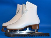 Коньки Botaz Dagmar.