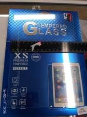 Защитное закаленное стекло для Lenovo Tab2 A10-70 A10-30   меньше отпе