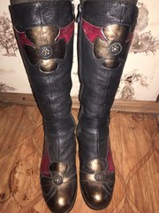 кожаные зимние сапоги с аппликацией р. на 39-39.5