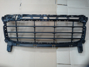 Решетка радиатора Turbo GTS на Porsche Caenne.