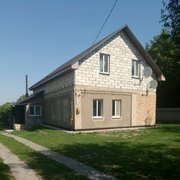 Продается двухэтажный дом 8км. от Киева