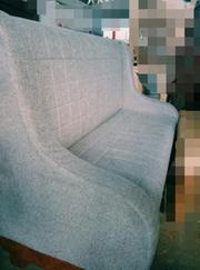 Диван б/у серый ткань клетчатый 