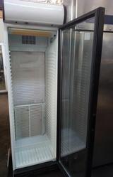 Шкаф холодильный б/у Klimasan,  торговый холодильник,  витрина