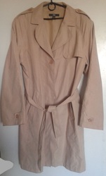Плащ бежевый