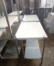 Кухонная мебель из нержавейки новая в наличии на складе,  стол,  стеллаж