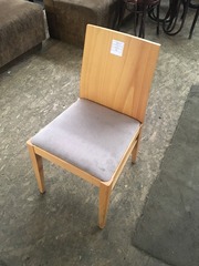 Стул мягкий б/у со спинкой из фанеры