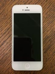 Продам iphone 5 16gb white Neverlock