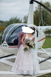 Сверкающее свадебное платье