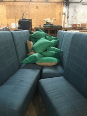 Диваны б/у в большом количестве и ассортименте для ресторана,  кафе,  ба