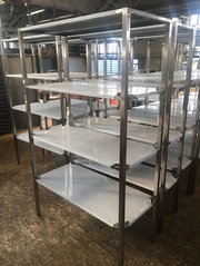 Стеллажи из нержавейки новые AISI 201 в наличии со скидкой -20%