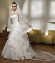 Продам свадебное платье из Испании PRONOVIAS размер 42-44