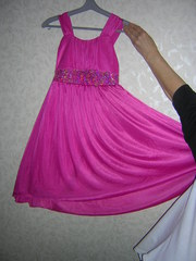 Платье нарядное малинового цвета Samantha says. 