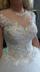 Продам свадебное платье киев