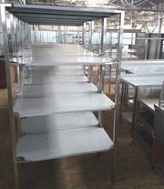 Стеллаж  с нержавейки 4 полки новый по цене б/у