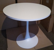 Круглый кухонный стол Агис и стол Оливия 80см диаметр