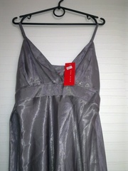 продам новое платье