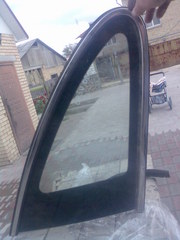 Продам форточку левую на Хонда CР-В(CR-V) на 2007-2010г. Есть в наличи