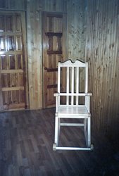 Эсклюзивные кресло качялки из натуралъного дерева.